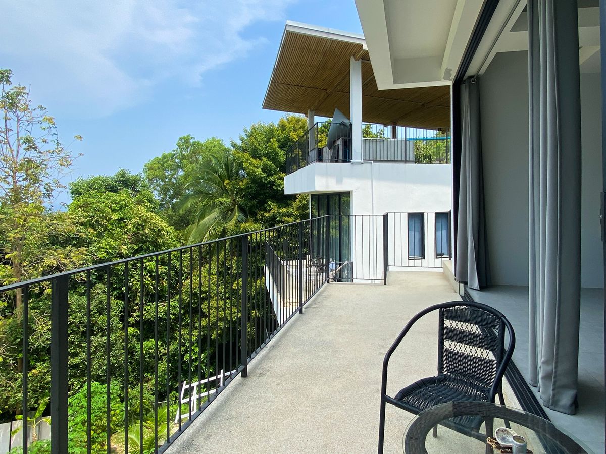 Villa photo 1
