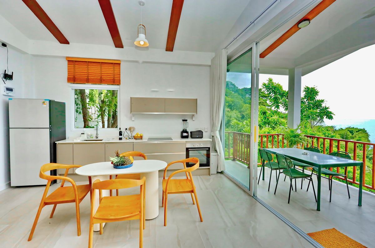 V13 – Haad Yao Studio, photo 10