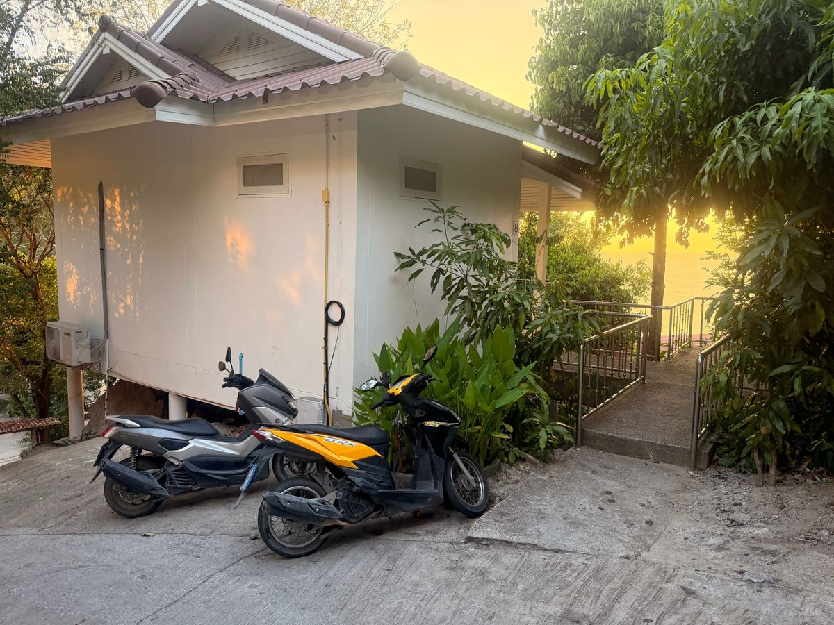 Villa photo 3